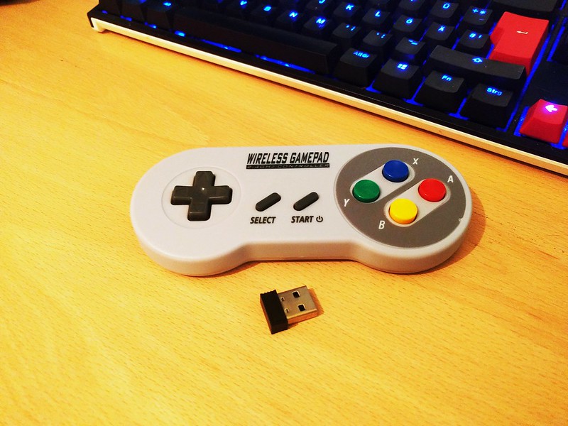 SNES Gamepad 2.4GHz USB Wireless NoName